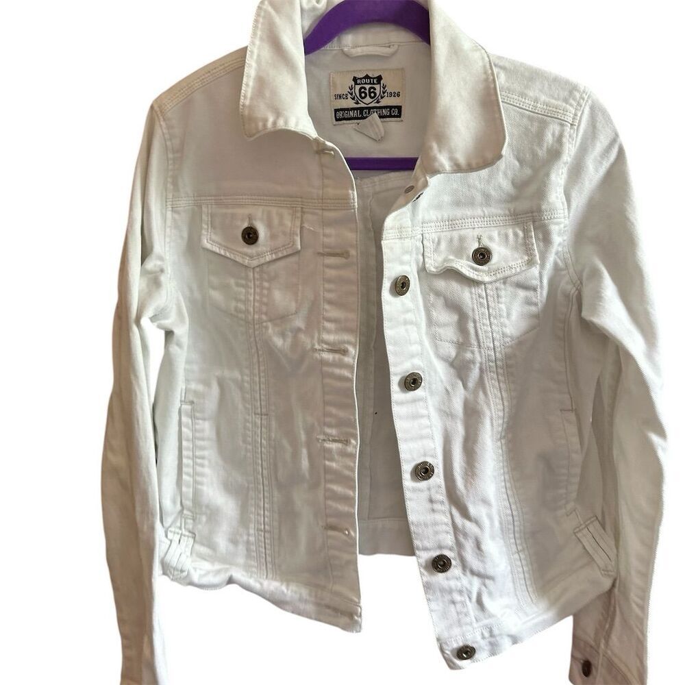 Women's White Denim Jacket Size L‎ Button Front Casual Short Length